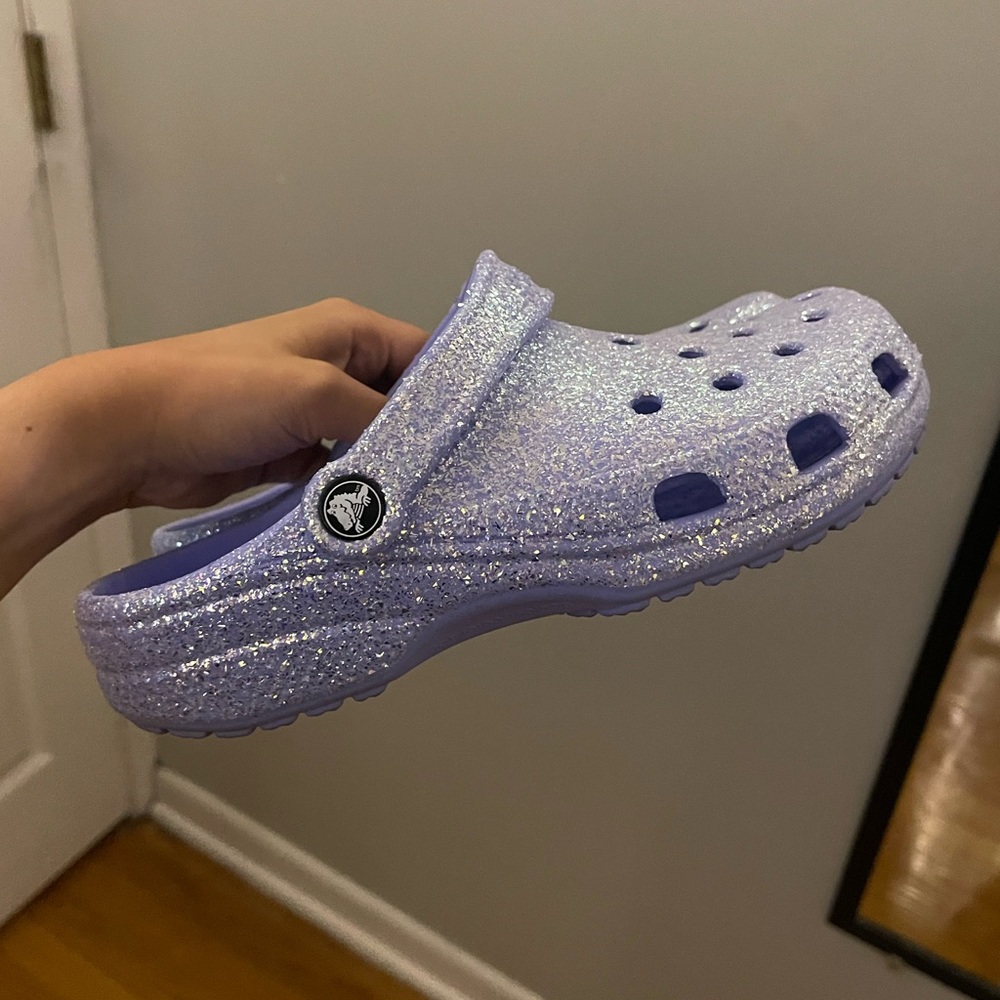 Crocs moon jelly purple